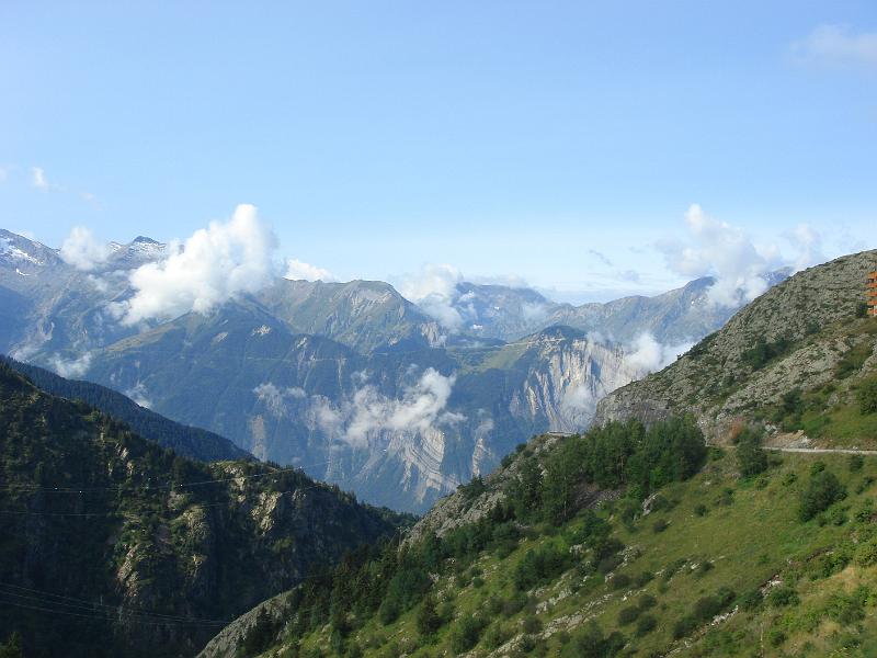 DSC07307.JPG - Zicht vanaf Alpe d'Huez